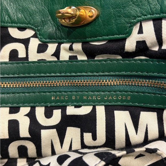 Marc By Marc Jacobs Totally Turnlock Lucy Satchel with Detachable Strap - Picture 16 of 17